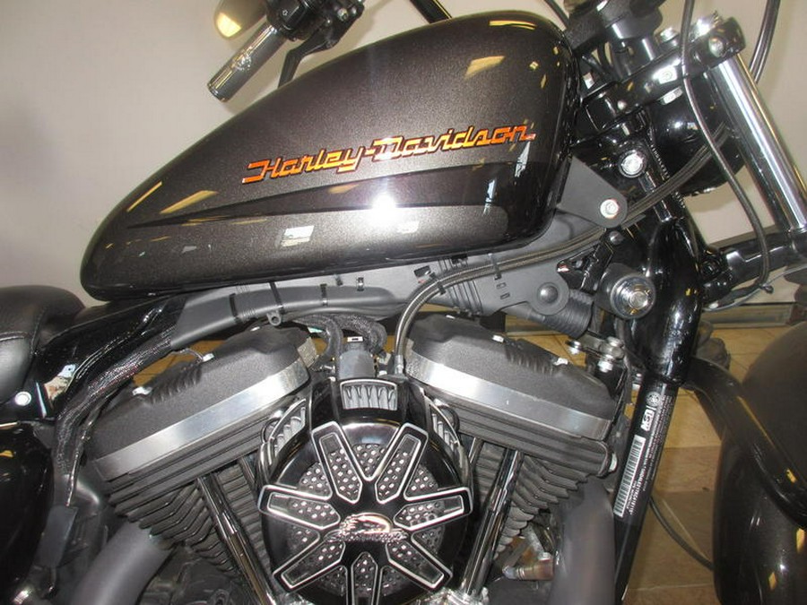 2019 Harley-Davidson® XL 883N - Sportster® Iron 883™