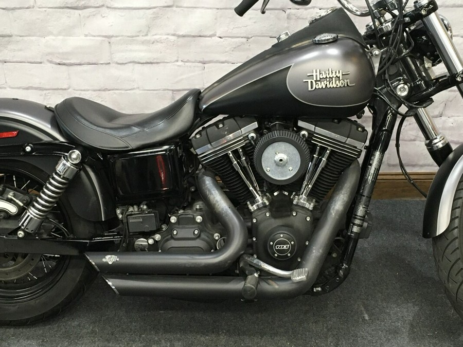 2017 Harley-Davidson Street Bob TT Blk Dnm/Brilliant Silver Dnm FXDB