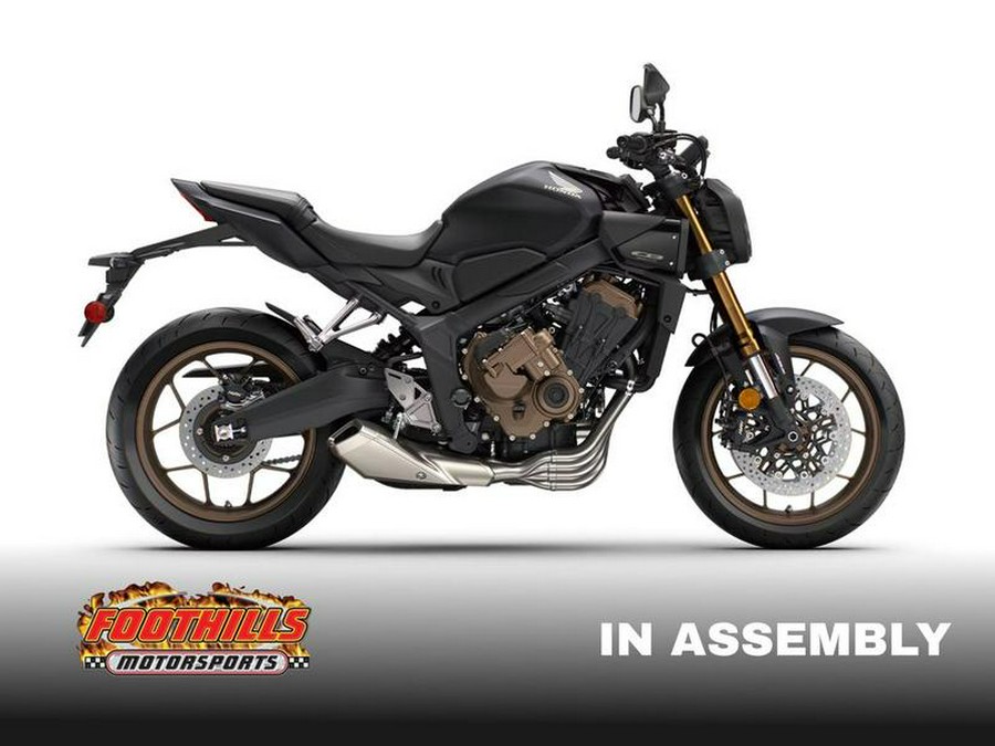 2026 Honda® CB650R E-Clutch