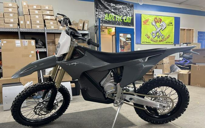 2025 STARK SEX1-VARG