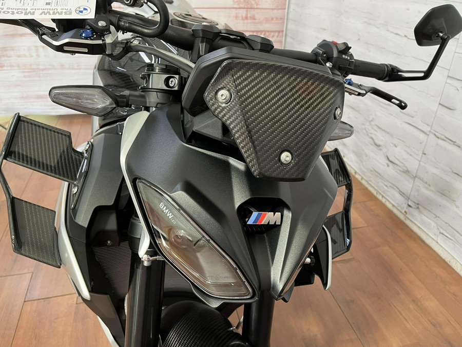 2026 BMW M 1000 R