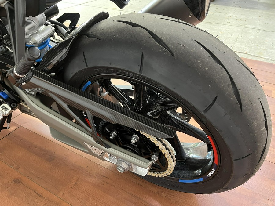 2026 BMW M 1000 R