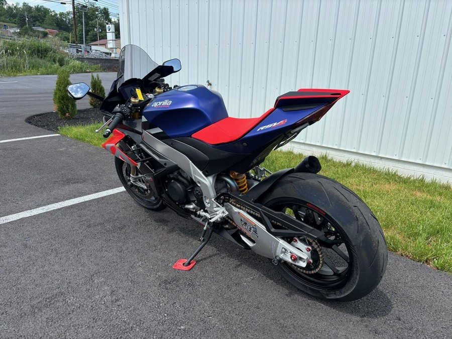 2021 APRILIA RSV4