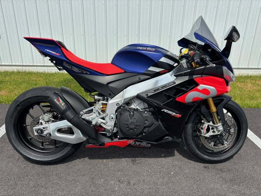 2021 APRILIA RSV4