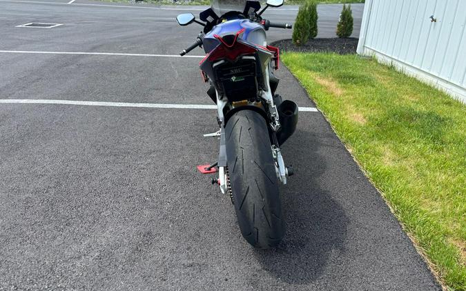 2021 APRILIA RSV4