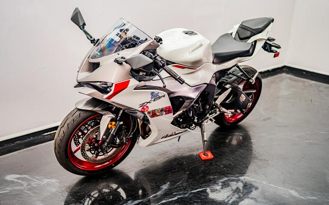 2025 Kawasaki Ninja® ZX™-6R