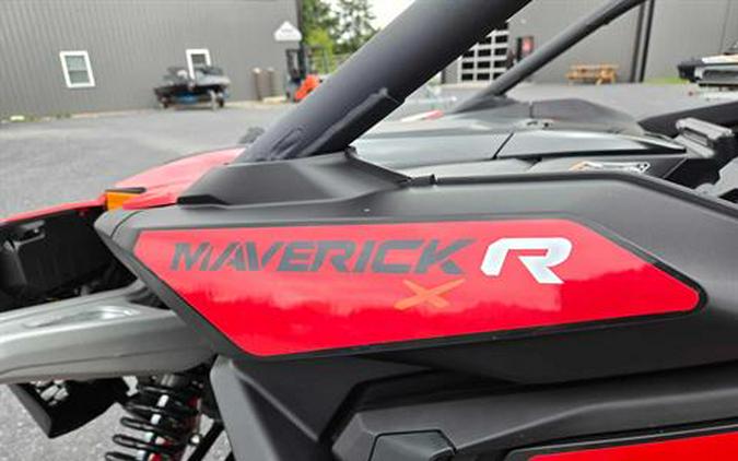 2024 Can-Am Maverick R X