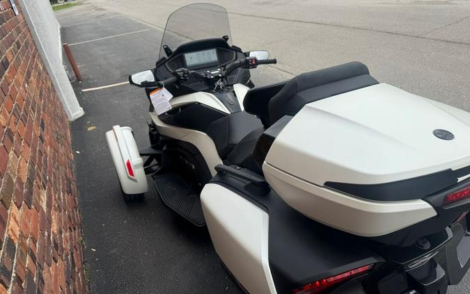 2025 Can-Am Spyder RT Sea-To-Sky