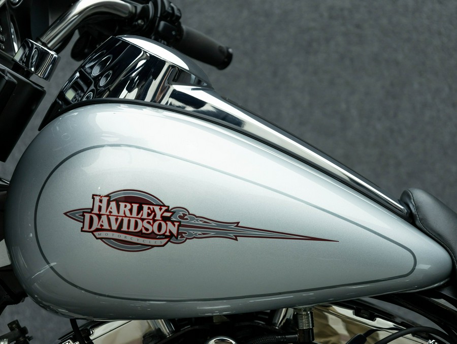 2010 HARLEY DAVIDSON FLHTC ELECTRA GLIDE CLASSIC