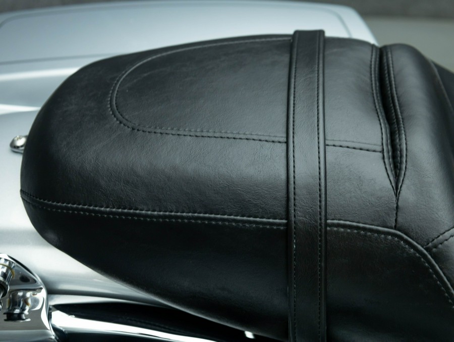 2010 HARLEY DAVIDSON FLHTC ELECTRA GLIDE CLASSIC