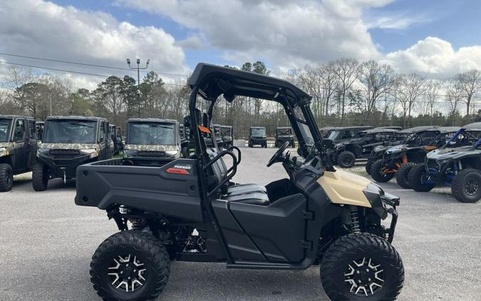 2019 Honda Pioneer 700 Deluxe