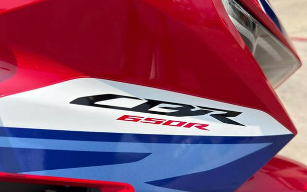 2026 Honda CBR650R E-Clutch