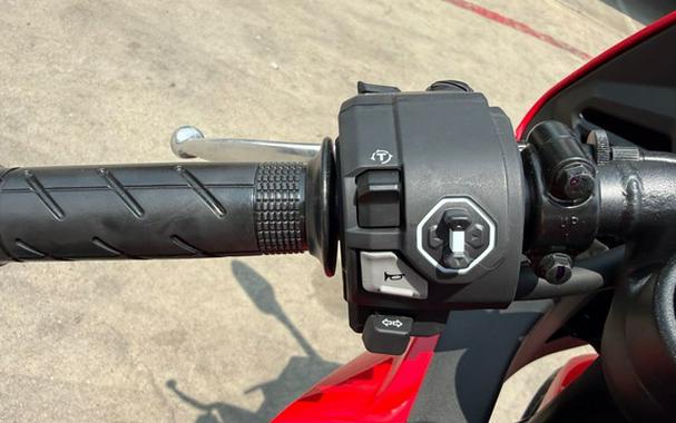 2026 Honda CBR650R E-Clutch