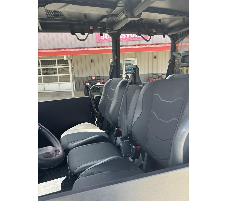 2025 Can-Am Defender MAX XT HD9