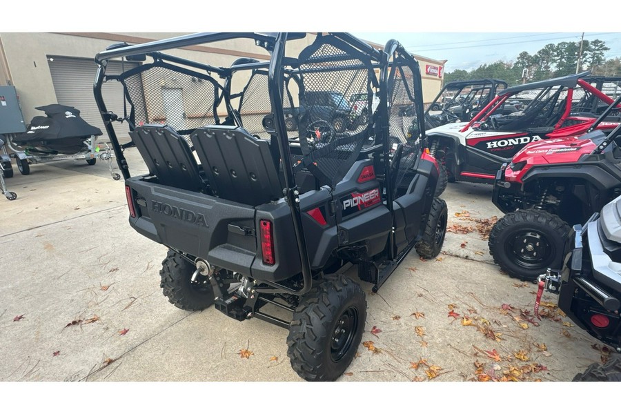 2025 Honda PIONEER 700-4 DELUXE