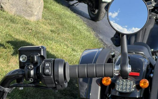 2025 Indian Motorcycle® Scout® Bobber Black Metallic