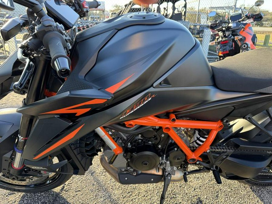 2024 KTM 1390 Super Duke R EVO