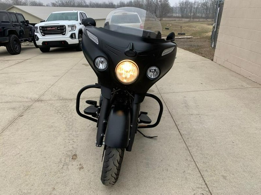 2018 Indian Motorcycle® Chieftain® Dark Horse® ABS Thunder Black Smoke