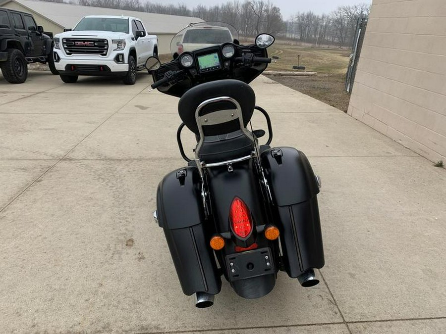 2018 Indian Motorcycle® Chieftain® Dark Horse® ABS Thunder Black Smoke