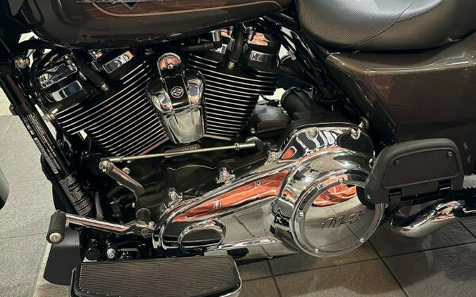 FLTRT 2023 Road Glide 3 - GRAY HAZE IN STOCK! ------BLACK/CHROME & BLACK/BLACK INBOUND!