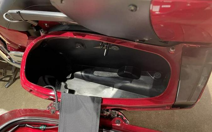 2018 Yamaha Star Venture Transcontinental Option Package