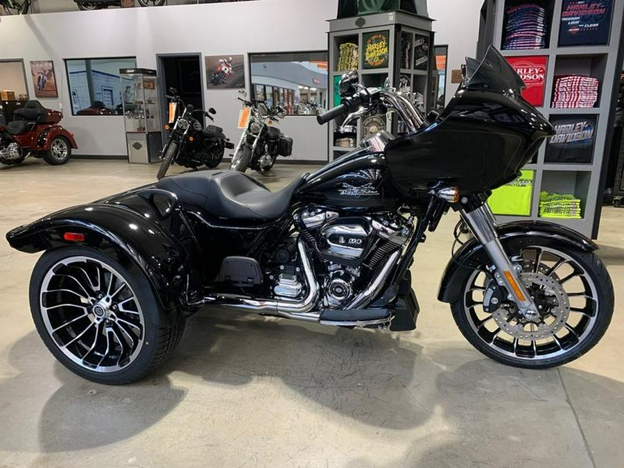 2024 Harley-Davidson® FLTRT - Road Glide® 3
