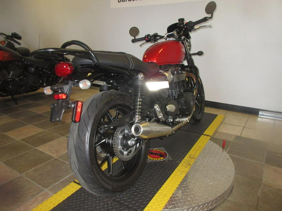 2019 Triumph Street Twin Korosi Red