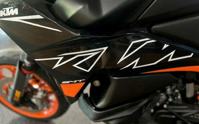 2024 KTM 890 SMT