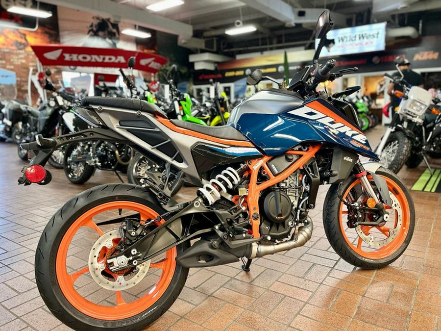 New 2024 KTM 390 DUKE