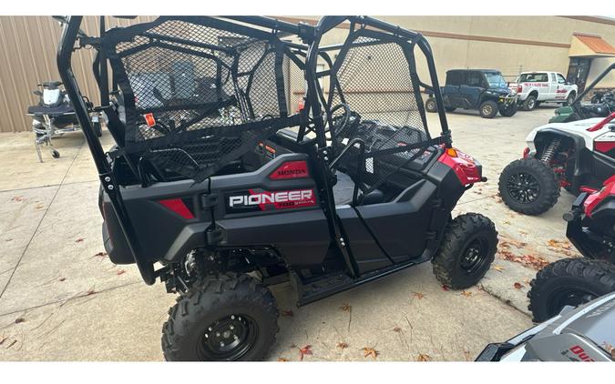 2025 Honda PIONEER 700-4 DELUXE