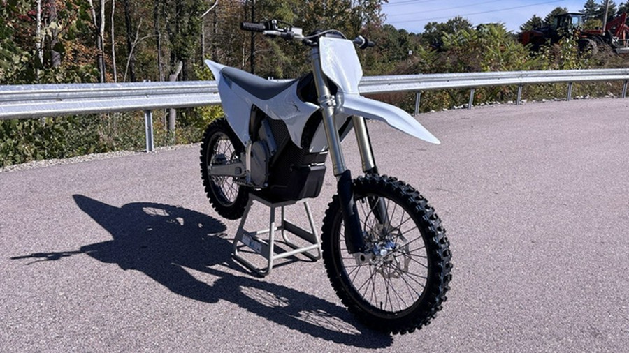2025 Stark Future VARG MX 1.2 80 HP
