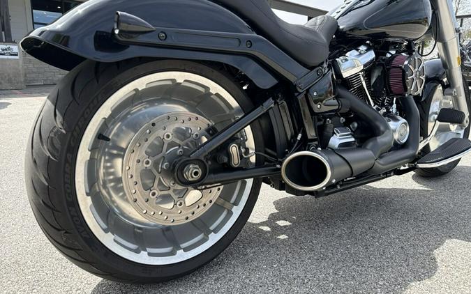 2018 Harley-Davidson® Fat Boy® 114 Vivid Black
