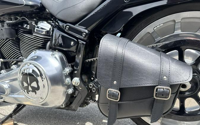2018 Harley-Davidson® Fat Boy® 114 Vivid Black