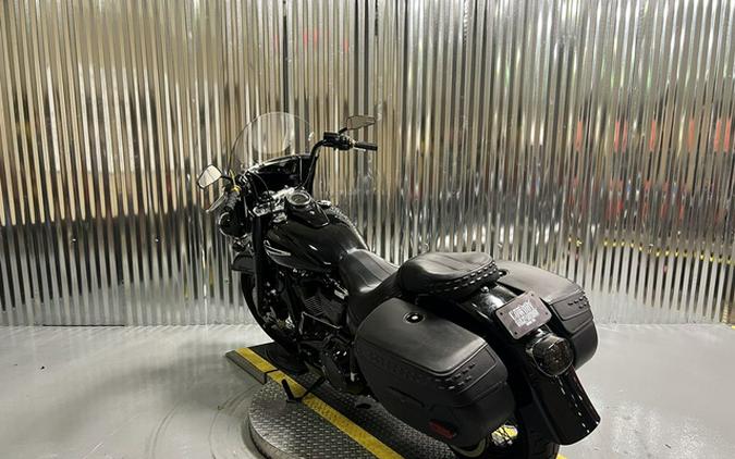 2018 Harley-Davidson FLHC - Softail Heritage Classic FLHC