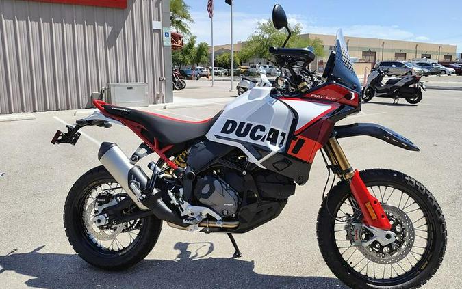 2025 Ducati Desert X Rally