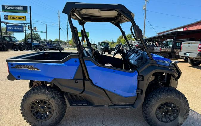 2021 Honda Pioneer 1000 Deluxe