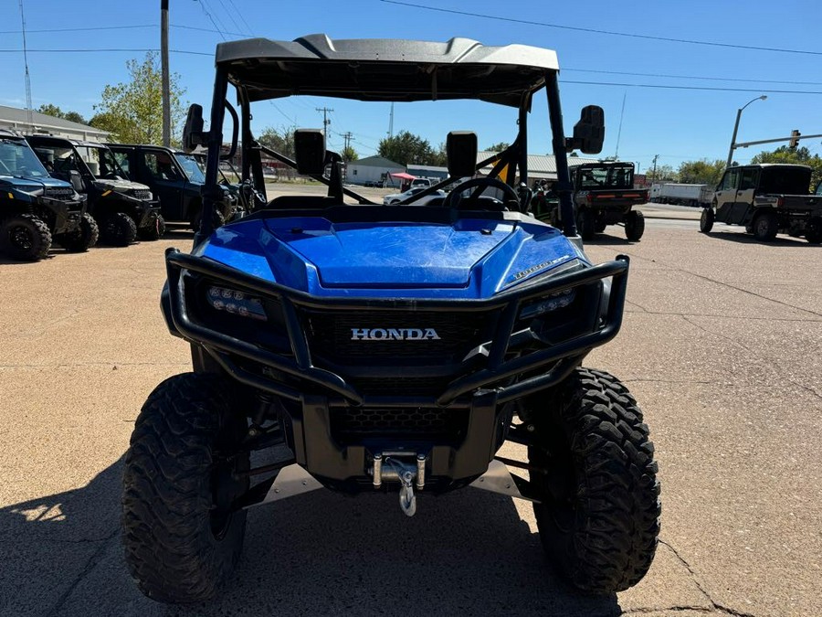 2021 Honda Pioneer 1000 Deluxe