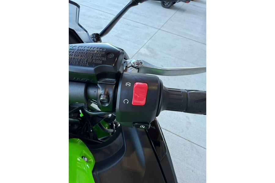 2022 Kawasaki Ninja 650 Base