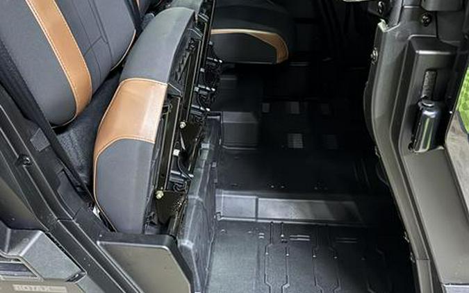 2026 Can-Am Defender MAX Lone Star CAB HD11