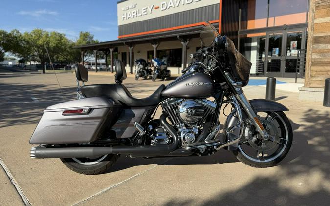 2015 Harley-Davidson® Street Glide® Special Charcoal Pearl