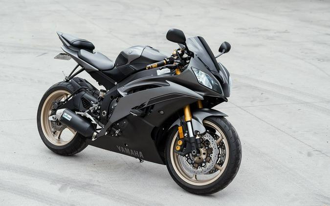 2014 Yamaha YZF-R6 Black