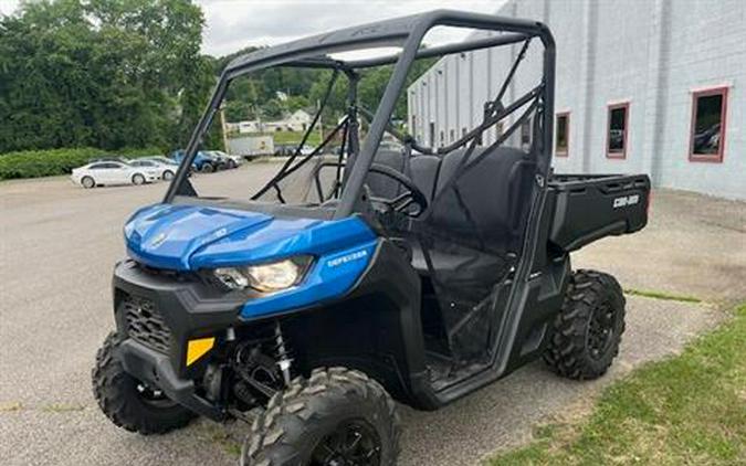 2023 Can-Am Defender DPS HD10