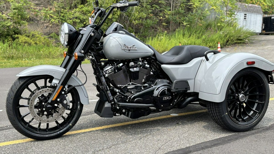 FLRT 2025 Freewheeler®