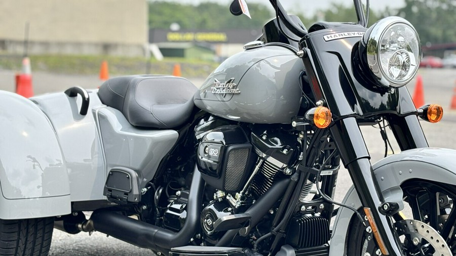 FLRT 2025 Freewheeler®