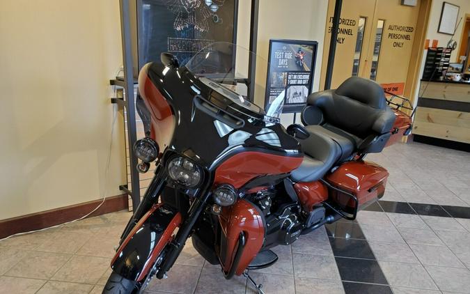 2024 Harley-Davidson Ultra Limited Red Rock / Vivid Black