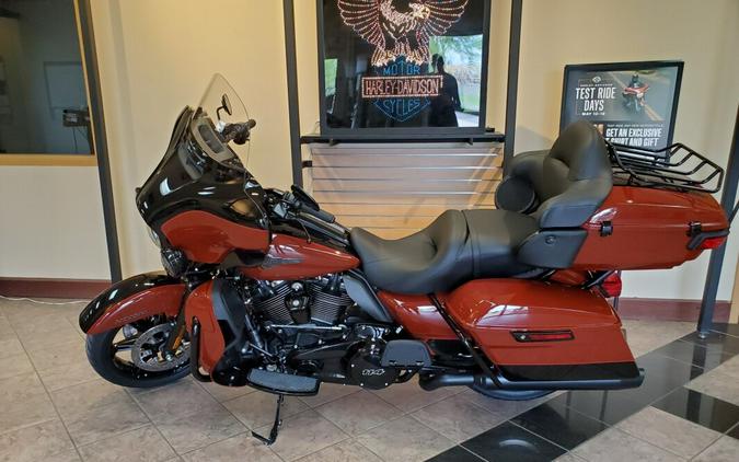 2024 Harley-Davidson Ultra Limited Red Rock / Vivid Black