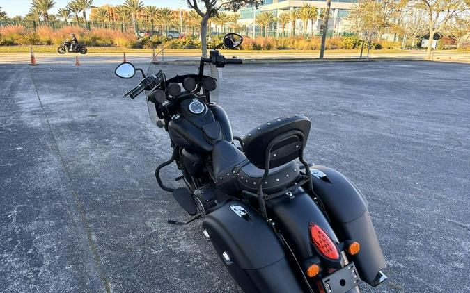 2018 Indian Motorcycle® Chief Dark Horse® ABS Thunder Black Smoke