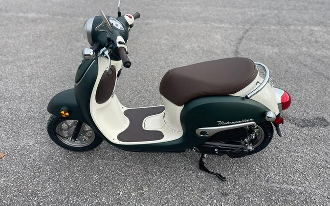 2024 Honda® Metropolitan