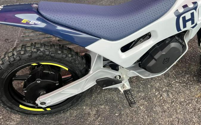 2024 Husqvarna® EE 2