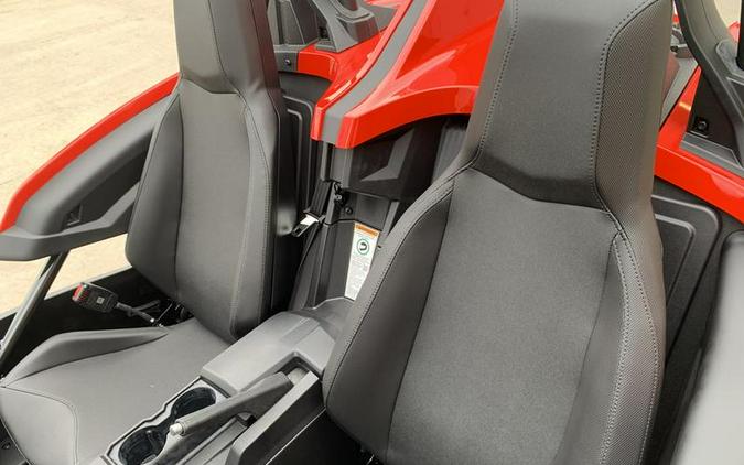 2026 Polaris Slingshot® T26AATHDAA